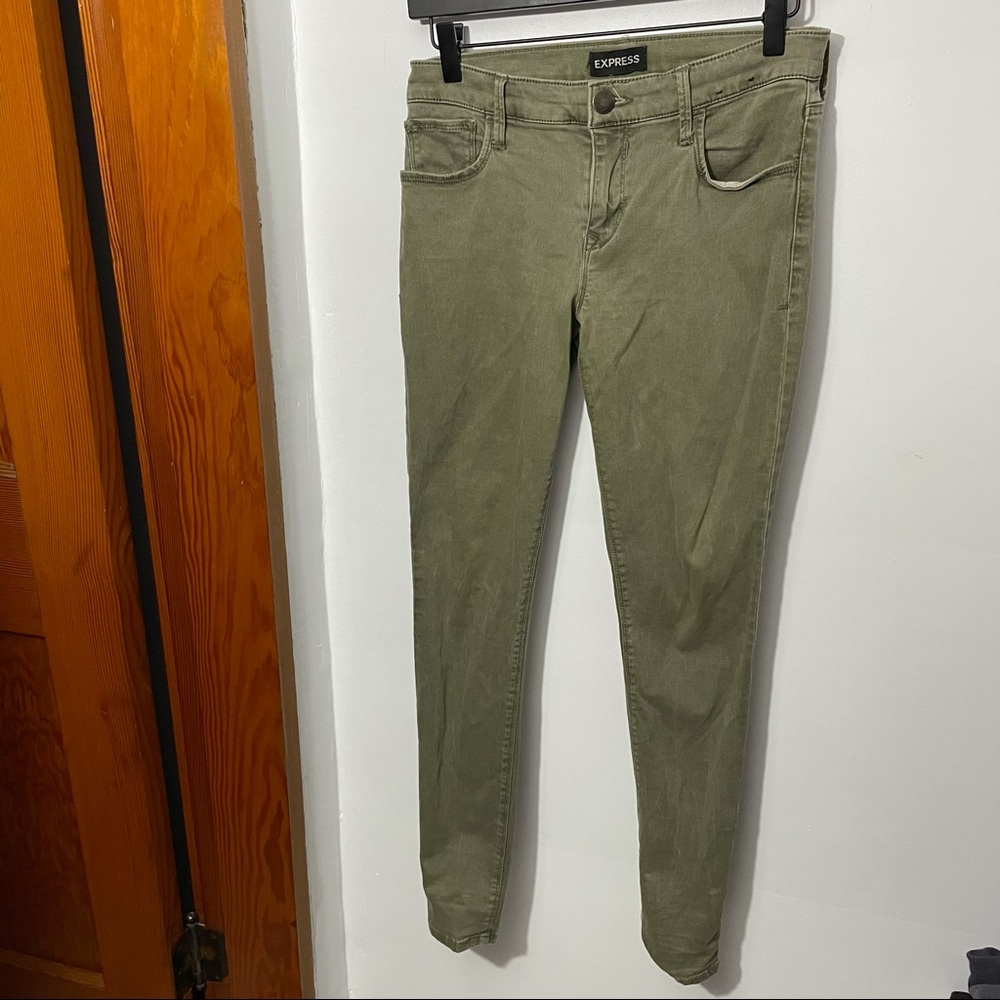 Express mid rise leggings